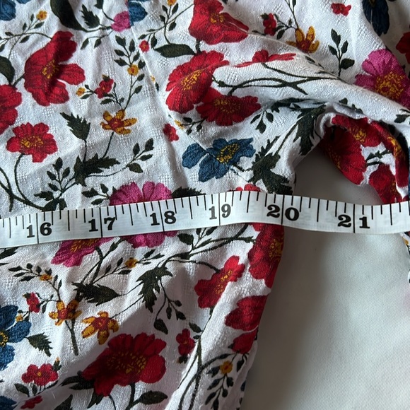 American Eagle Women's Romper Size Large Blue Multicolor Floral Long Sleeve EUC - Picture 11 of 13